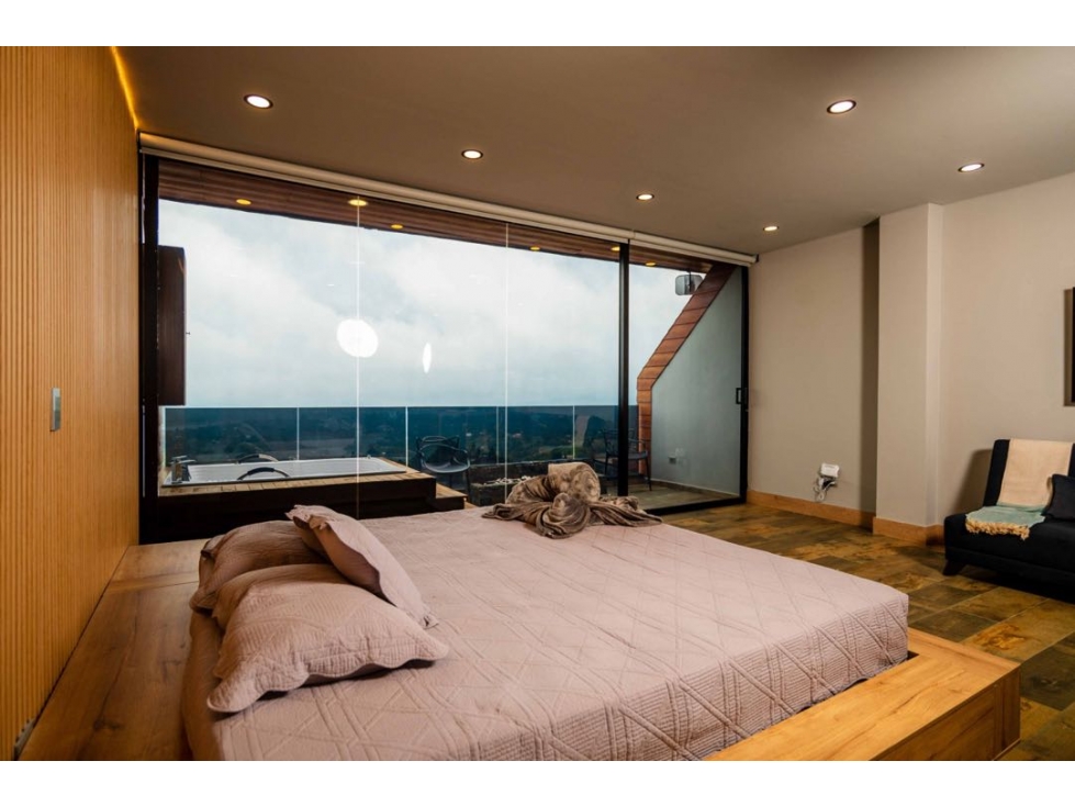 Loft de Lujo a la venta con Jacuzzi y Vista a la Piedra del Peñol — foto 4