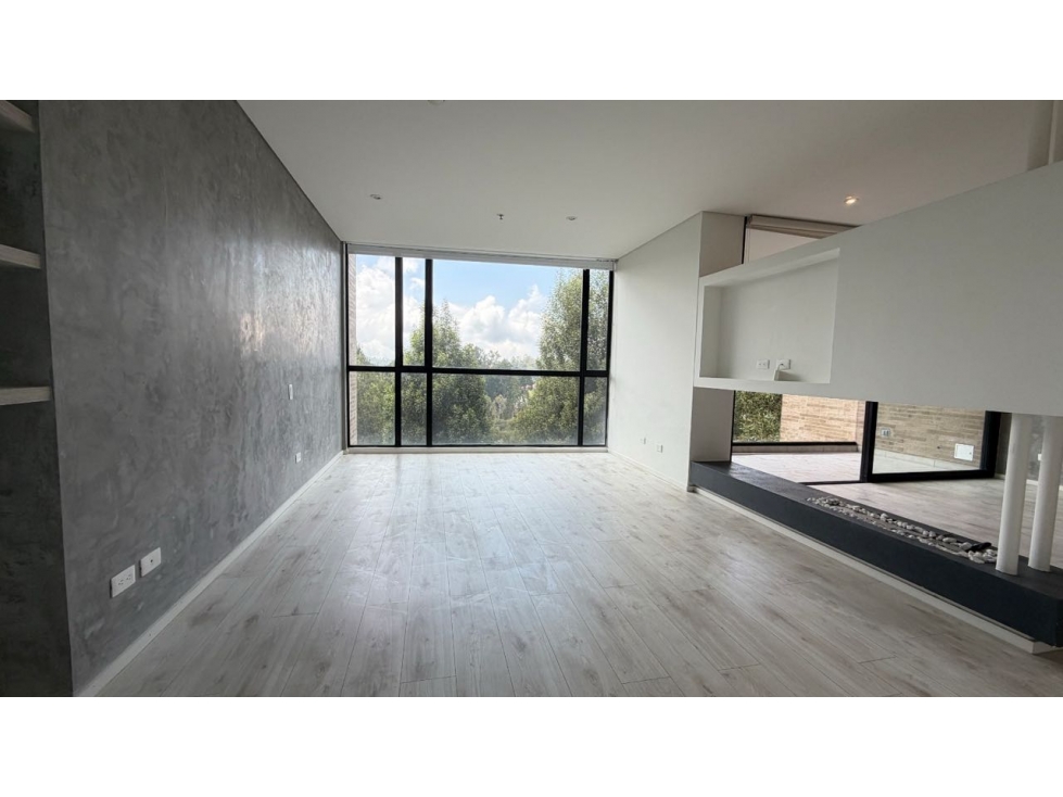 LOFT EN EL ALTO DE LAS PALMAS/ ENVIGADO