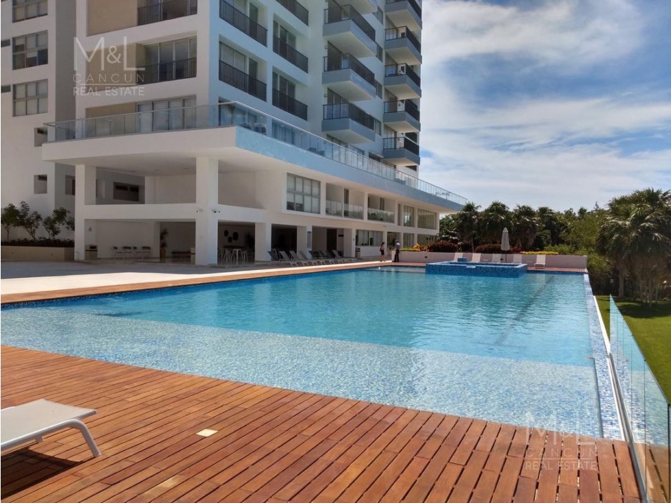 Loft Renta sin muebles Brezza el Table Cancún Zona hotelera