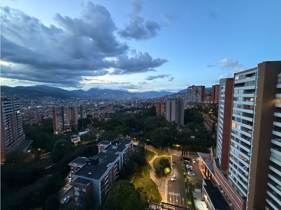 Loma de las brujas Con vista Espectacular — foto 2