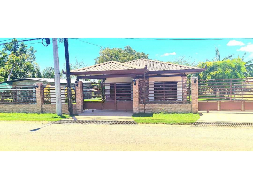 LOS ALGARROBOS, LINDA CASA EN VENTA - 2