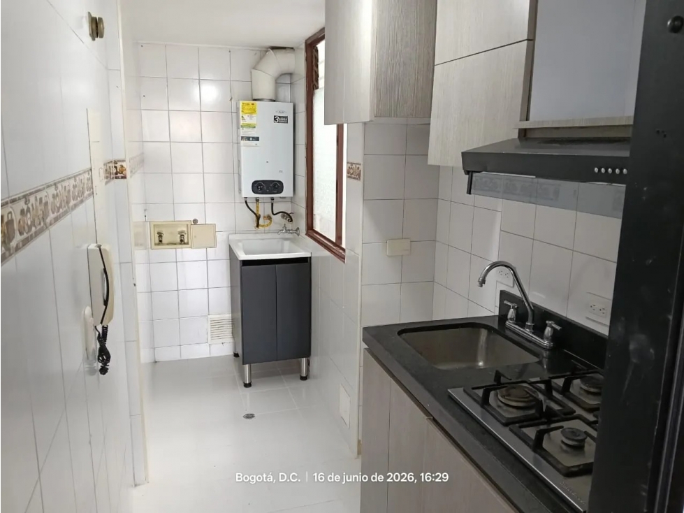 Los Andes Norte, Suba - 3H/2B + Bajó $14.1M · Apto vista exterior — foto 6