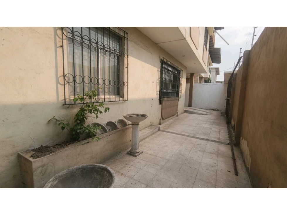 LOS CEIBOS FAMILIAS GRANDES O EMPRESAS CASA EN VENTA — foto 3