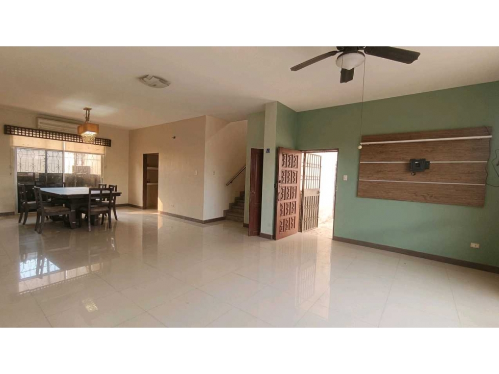 LOS CEIBOS FAMILIAS GRANDES O EMPRESAS CASA EN VENTA — foto 4