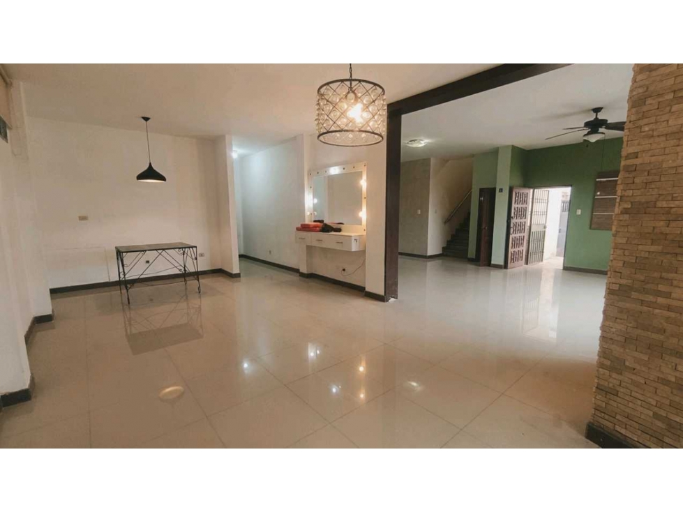 LOS CEIBOS FAMILIAS GRANDES O EMPRESAS CASA EN VENTA — foto 5