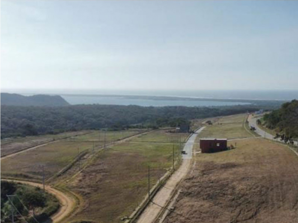 SE VENDE LOTE EN BARRANQUILLA — foto 3