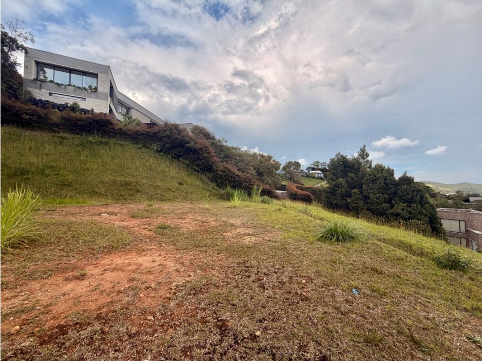Lote 3.010 m² Parc. consolidada | Alto de las Palmas | Zona Mercajuste — foto 3