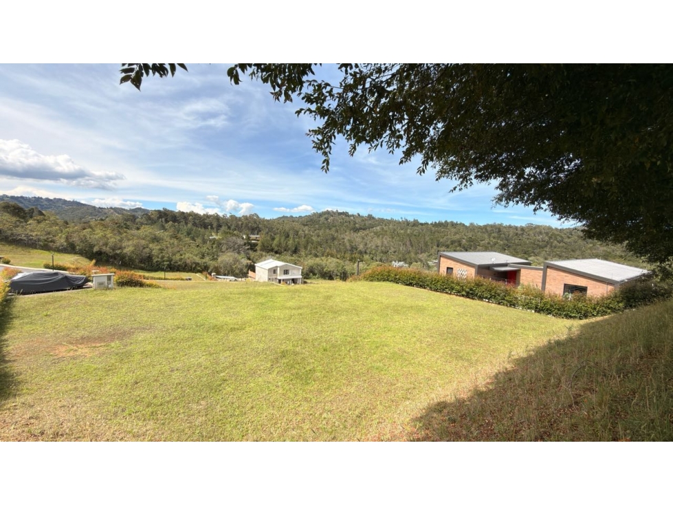 Lote Alto de Las Palmas — foto 3