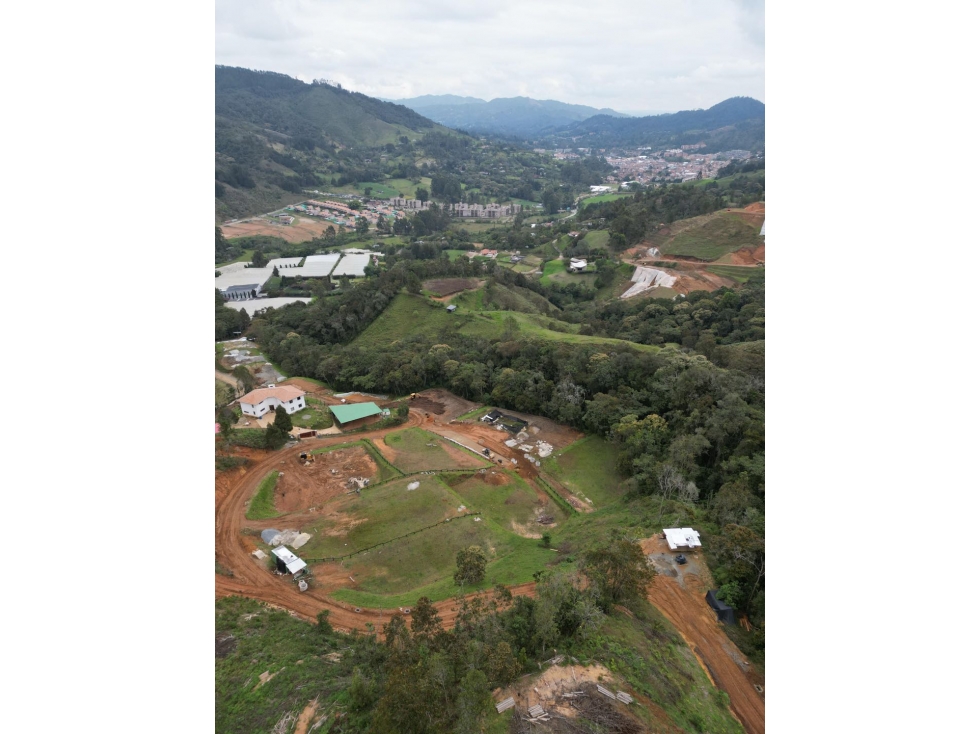 Lote campestre en Urbanización cerrada El Retiro
