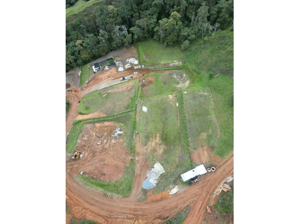 Lote campestre en Urbanización cerrada El Retiro — foto 2