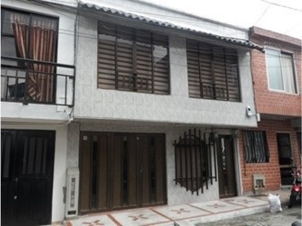 LOTE CASA 32 CONDOMINIO CAPRIATO