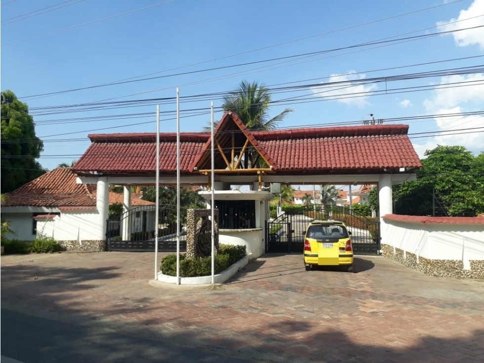 LOTE CASA 32 CONDOMINIO CAPRIATO — foto 3