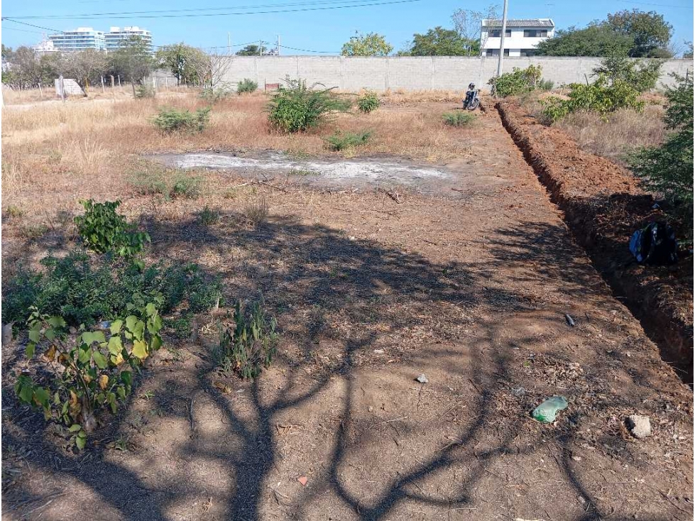 Lote cerca al aeropuerto Santa Marta Colombia