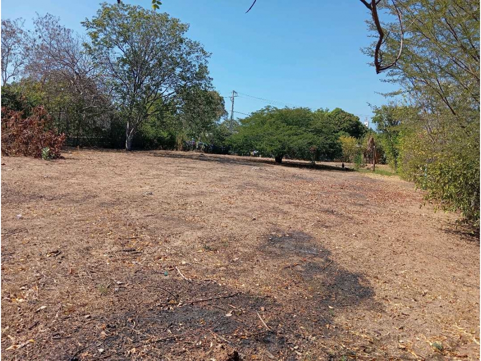 Lote cerca al aeropuerto Santa Marta Colombia