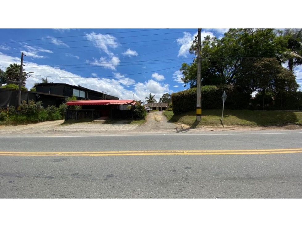 Lote comercial con casa sobre la vía San Antonio la ceja — foto 4