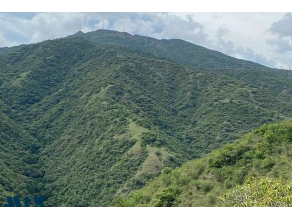Lote Comercial en venta en Altos del Tonusco, Santa Fe de Antioquia — foto 3
