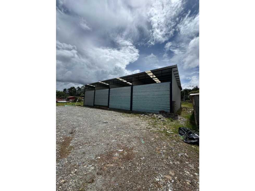 Lote Comercial para la Venta en Rionegro sector Barro Blanco — foto 2