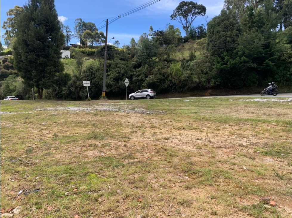 Venta de Lote Comercial Sobre Carretera Las Palmas Vía Principal — foto 6
