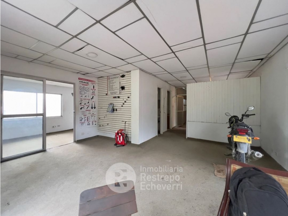 Lote con bodega en venta, Estación Uribe, Manizales — foto 3