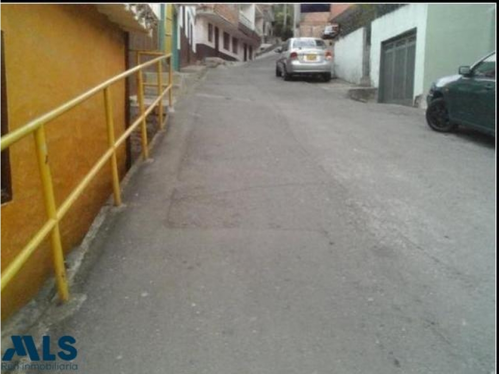 Lote con buena área para construir a su gusto.(MLS#232141) - 2