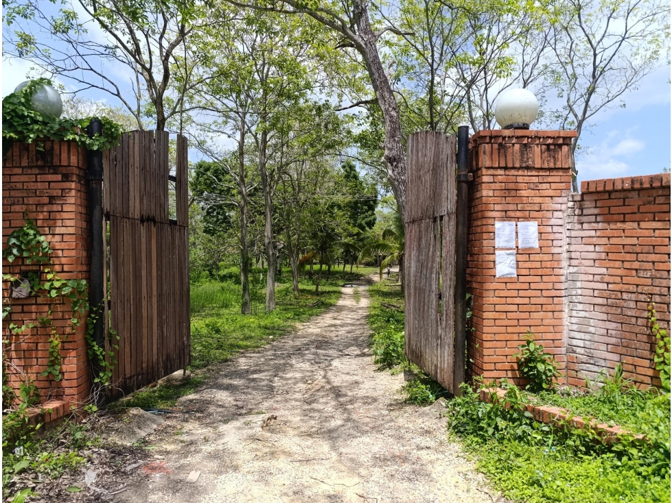 LOTE CON CONSTRUCCIÓN en Gestion - Santa Catalina, Bolivar - 1