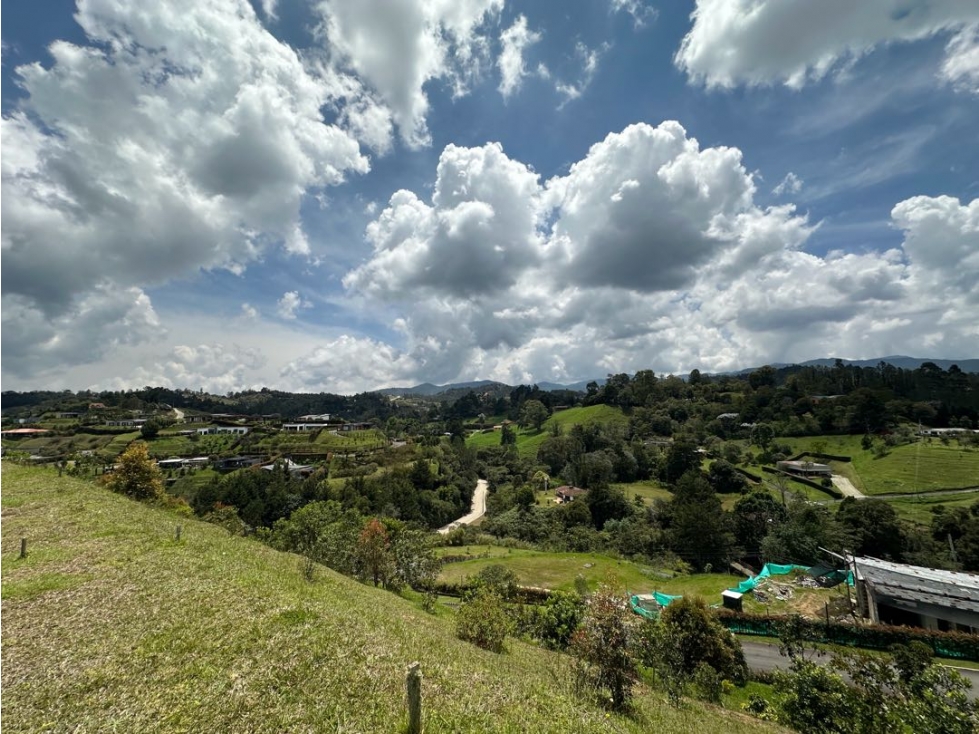 Lote con la mejor vista al aeropuerto y el valle de San Nicolás — foto 2