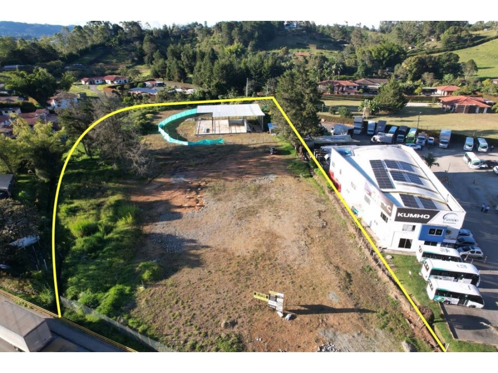 Lote con comercial Uso Mixto en Rionegro — foto 3