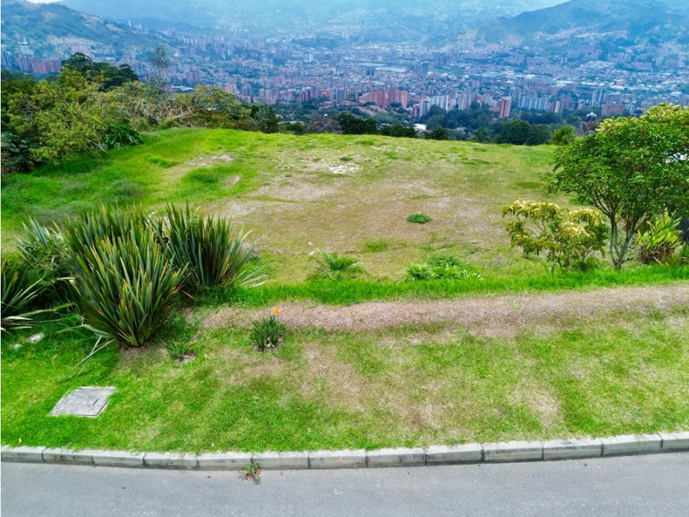 Lote con vista a la ciudad en Las Palmas en unidad cerrada — foto 2