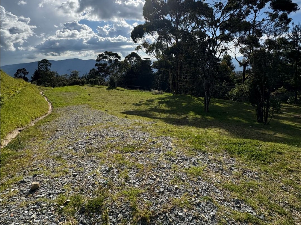 Lote con vista a la ciudad/unidad cerrada/ sector palmas — foto 4