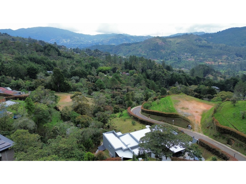 Lote en unidad cerrada don Diego Llanogrande. Antes 850 ahora 750! — foto 4