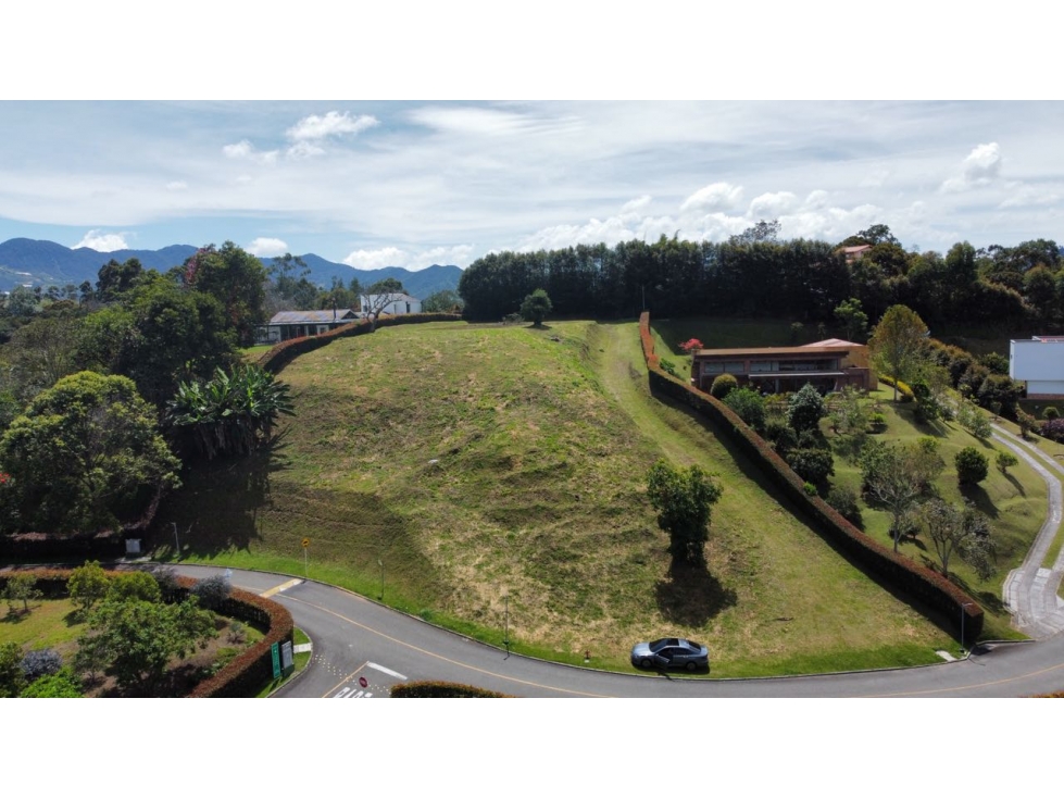 LOTE CON VISTA Y LISTO PARA CONSTRUIR ENTRE SAN ANTONIO Y LA CEJA — foto 2