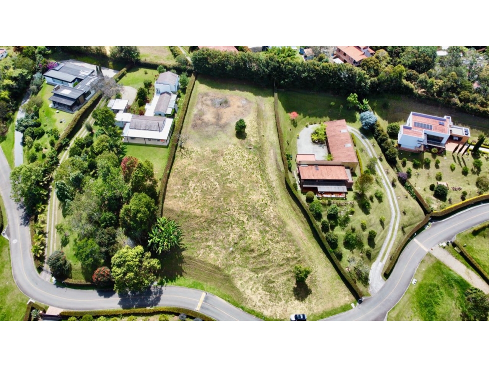 LOTE CON VISTA Y LISTO PARA CONSTRUIR ENTRE SAN ANTONIO Y LA CEJA — foto 3