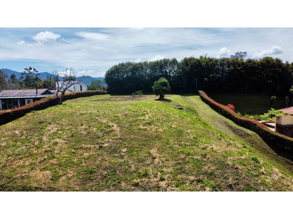 LOTE CON VISTA Y LISTO PARA CONSTRUIR ENTRE SAN ANTONIO Y LA CEJA — foto 4