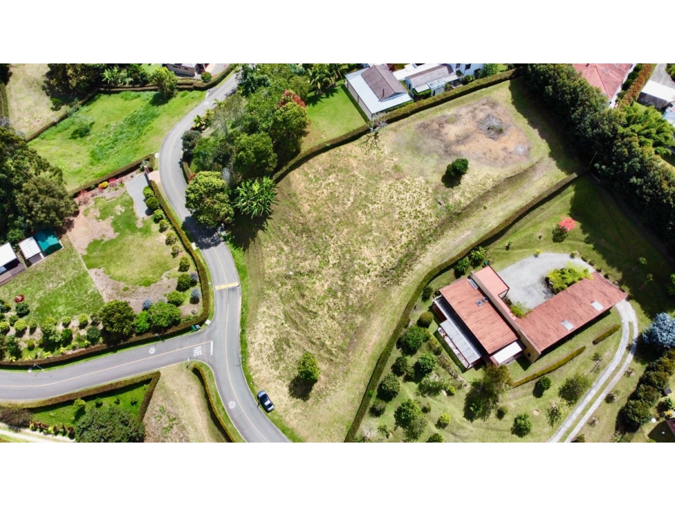 LOTE CON VISTA Y LISTO PARA CONSTRUIR ENTRE SAN ANTONIO Y LA CEJA — foto 6