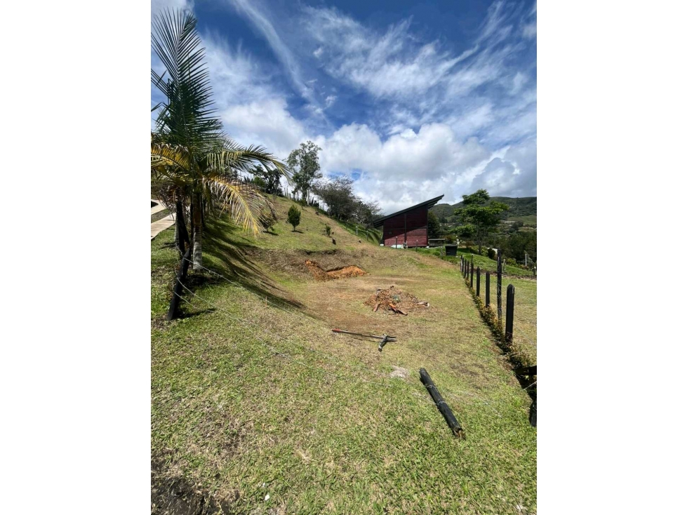 LOTE DE 500 M2 EN GUARNE PROINDIVISO a 6 MINUTOS DE LA AUTOPISTA — foto 3