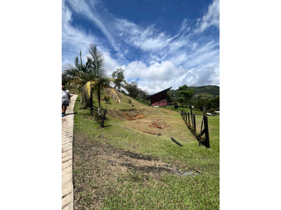 LOTE DE 500 M2 EN GUARNE PROINDIVISO a 6 MINUTOS DE LA AUTOPISTA — foto 4