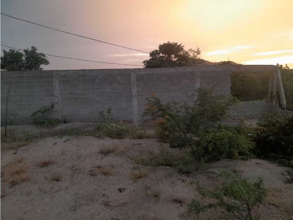 Lote de 600m2 tapiado, con alberca y poza séptica, 20 de octubre — foto 5