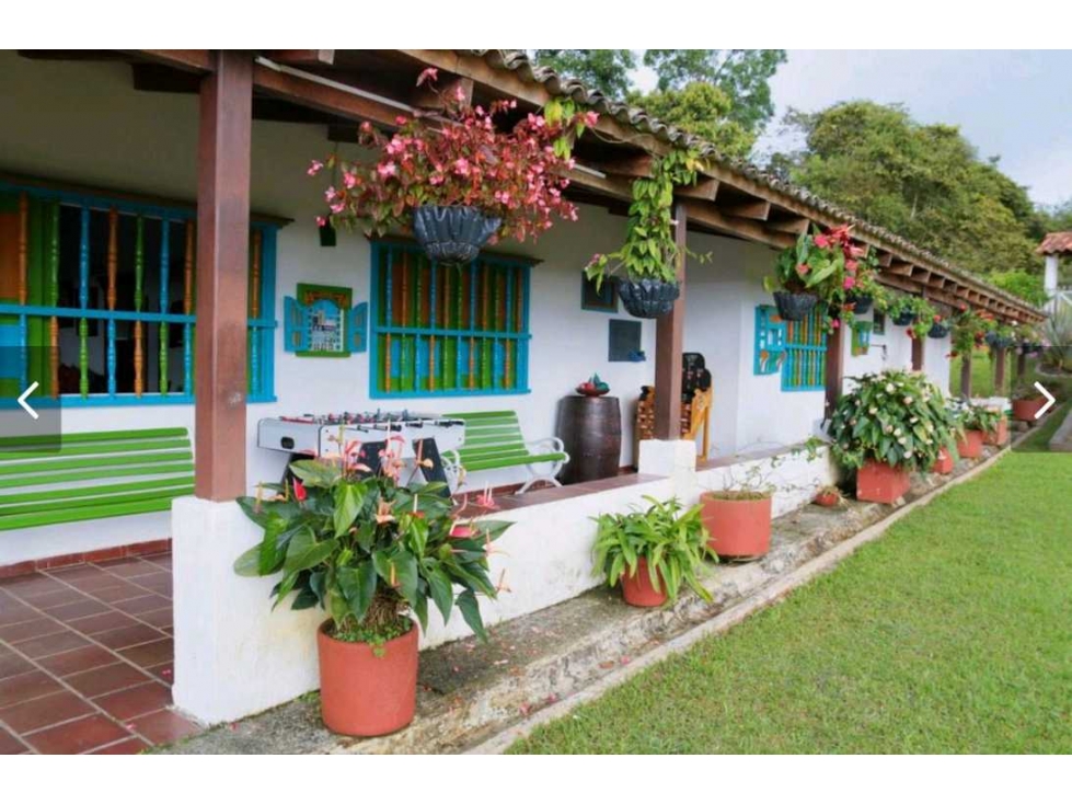 Lote de 6.500 m2 con 2 casas parcelación Monterrico km 21 vía al mar - 1