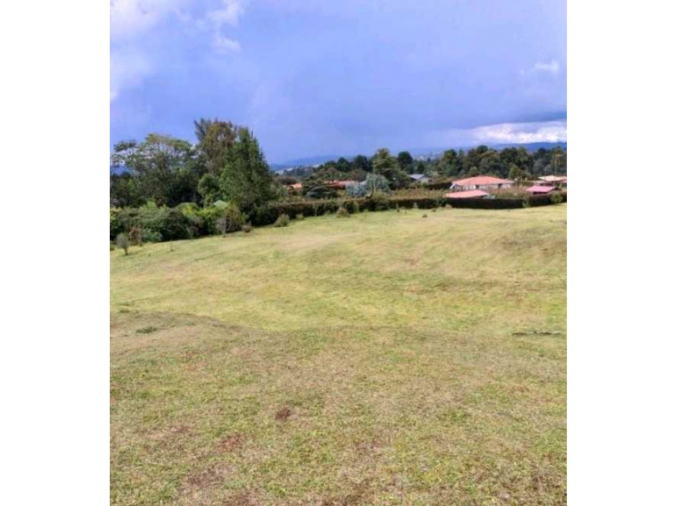 LOTE DE 9.840 MTS/EN LA VEREDA PERICO/LAS PALMAS/NORMA 3 CASAS