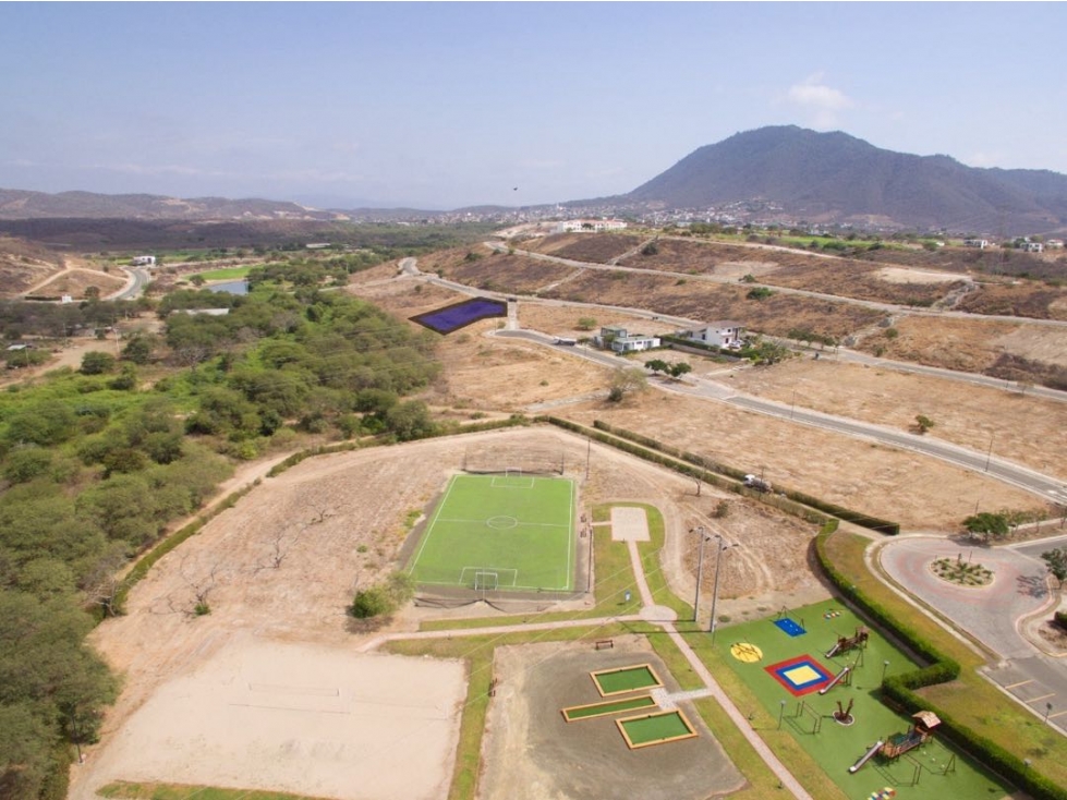 Lote pendiente negativa de venta Urb. Montecristi Golf Club. — foto 3