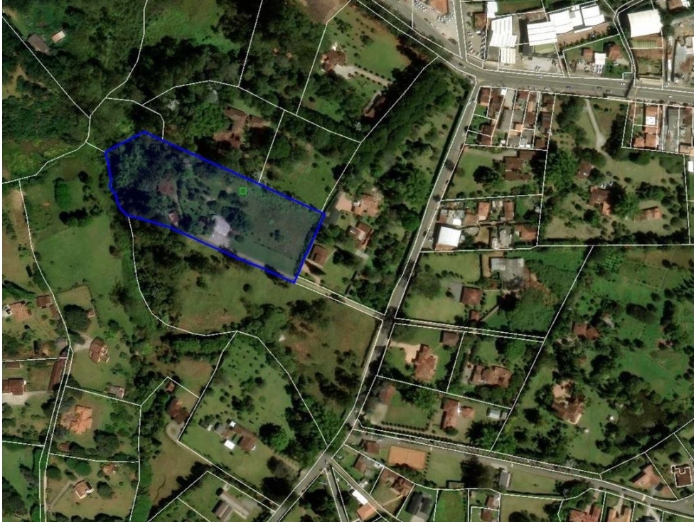 Lote Dllo comercio, servicios Llanogrande