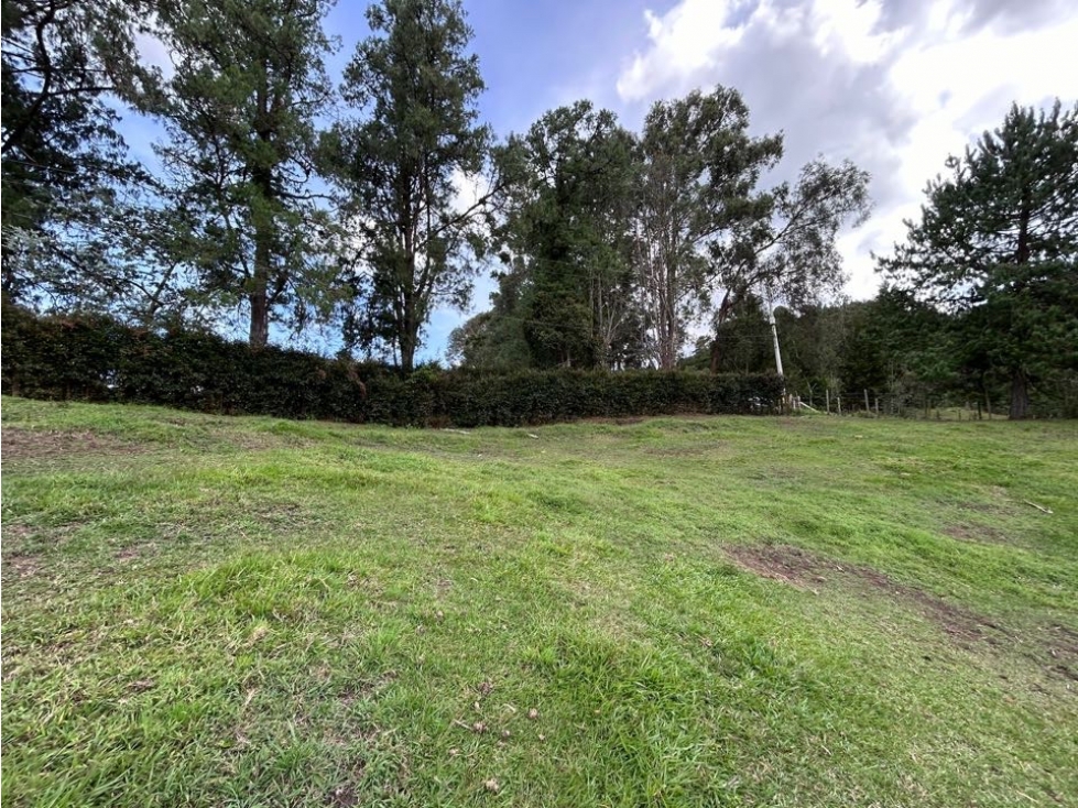 LOTE EL RETIRO SECTOR LA FE