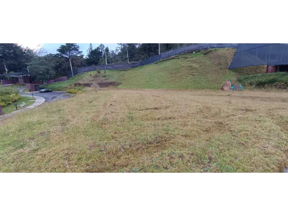 Lote en Alto de Las Palmas en Urbanización exclusiva — foto 4