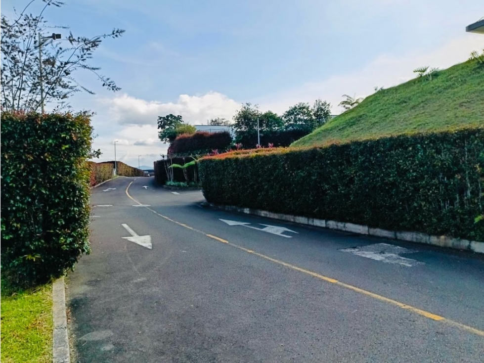 Lote en Venta en Alto de Palmas