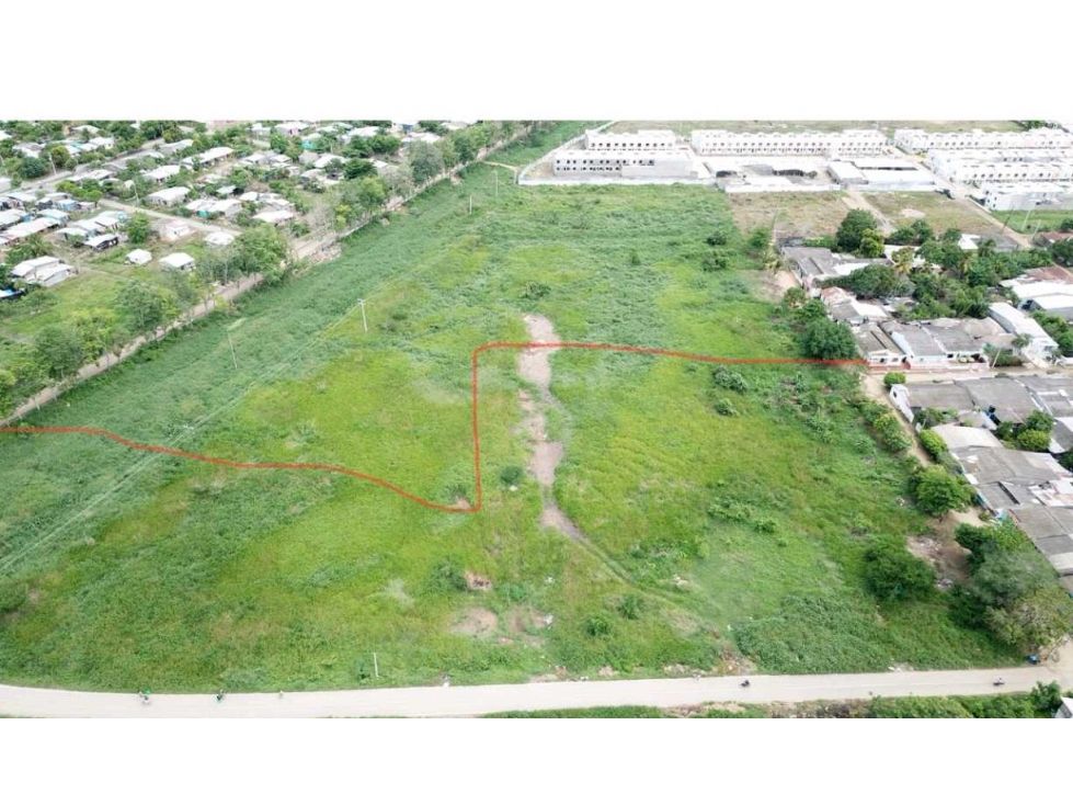 lote en Cerete de 14.200 mtr2 bien ubicado - 2