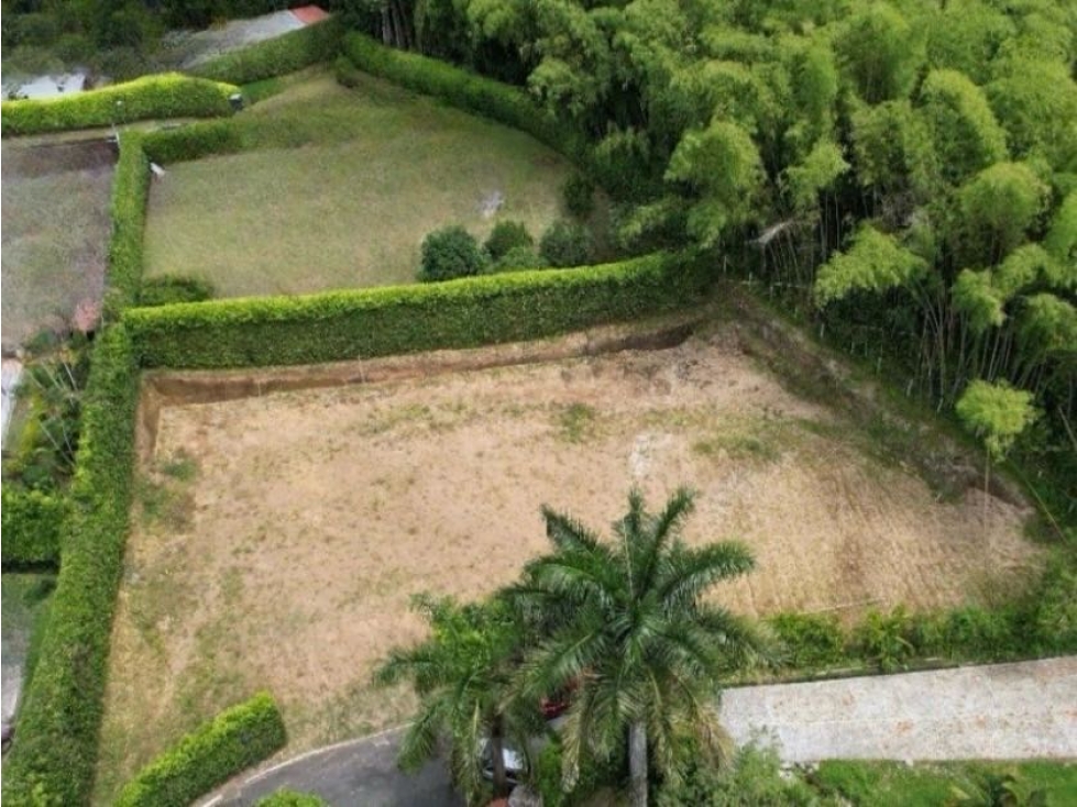 Oportunidad lote en Cerritos