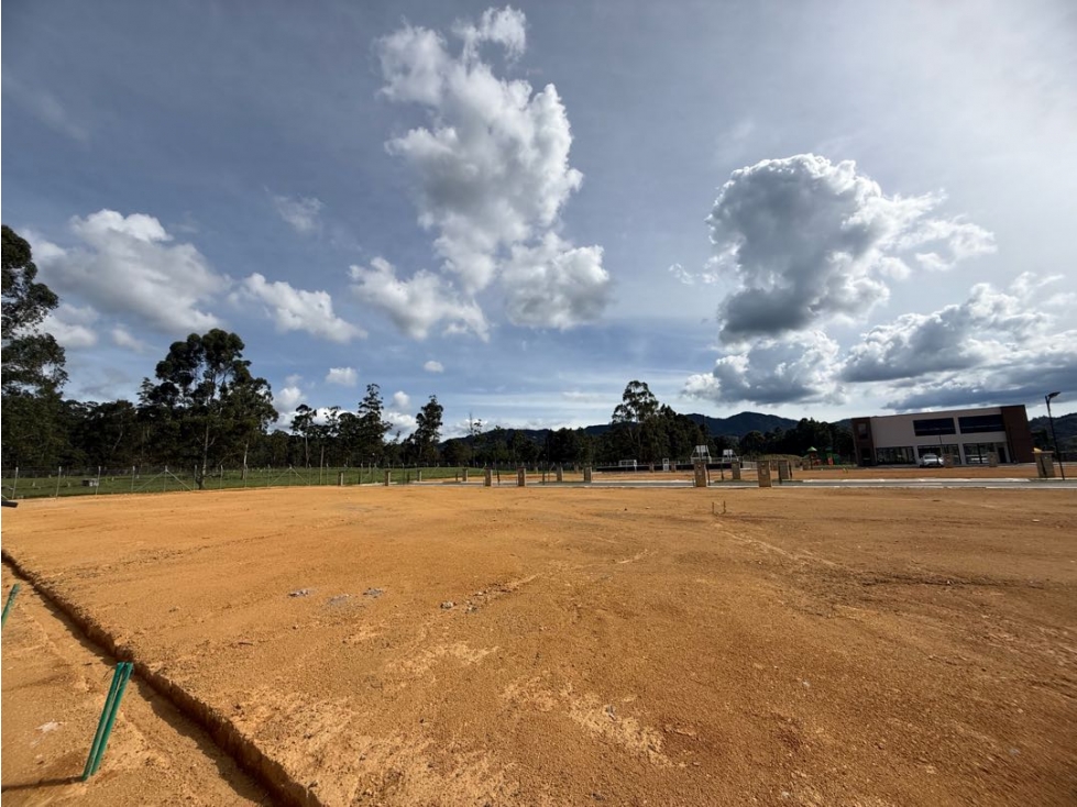 Lote en cesión de derechos urbanización cerrada La Ceja — foto 4