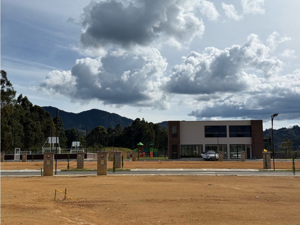 Lote en cesión de derechos urbanización cerrada La Ceja — foto 6