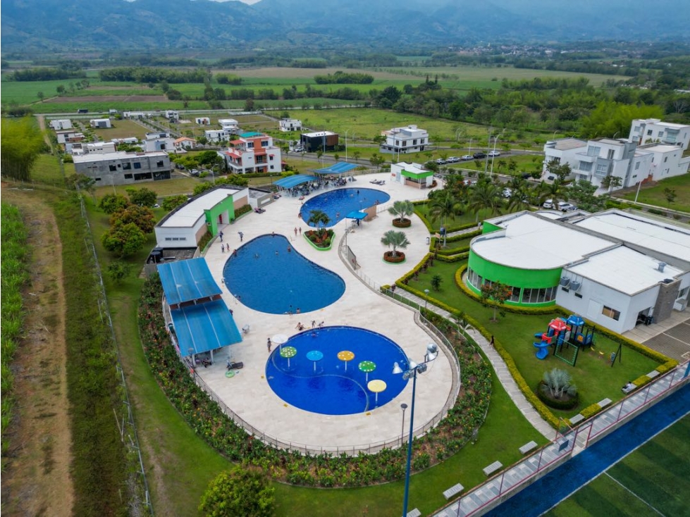 Lote en condominio campestre brisamar - 2