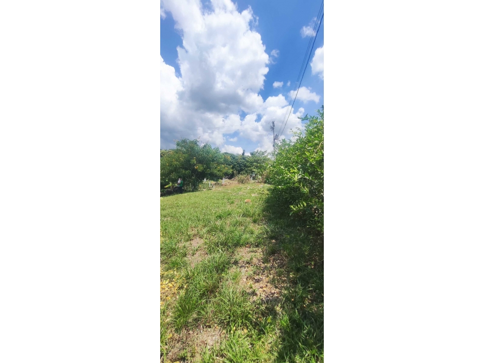Lote en condominio de 1530 M2 en 230 mill en La Mesa Cund a 10 min - 6